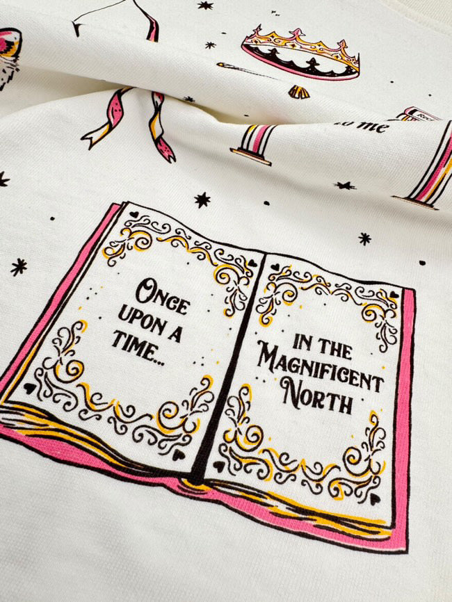 Once Upon a Broken Heart Tee. Oversized boxy t-shirt. OUABH merch. Bookish merch. Evangeline Fox. Jacks Prince of Hearts. Romantasy book merch.