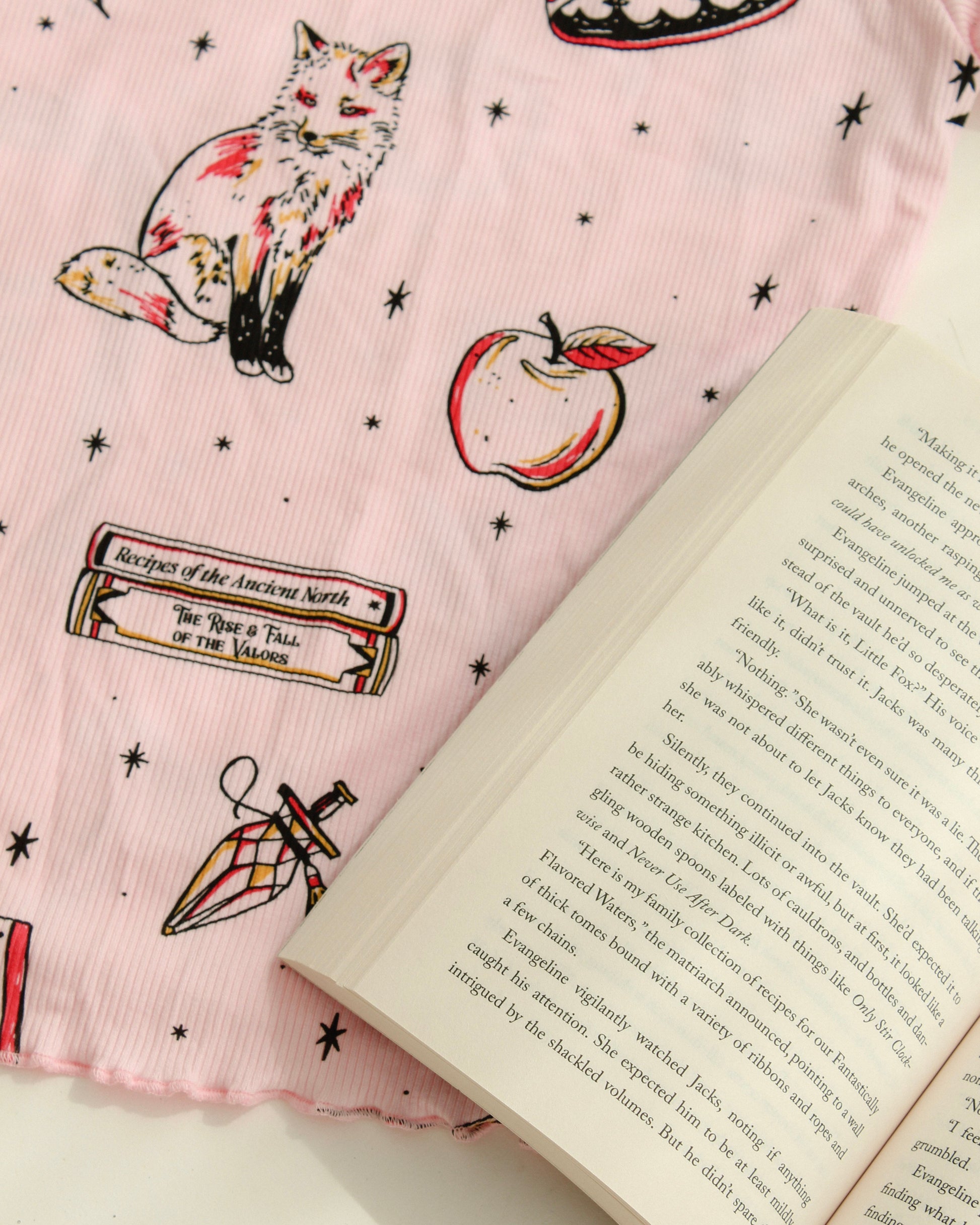 The Once Upon a Broken Heart Lounge Set from Next Chapter is officially licensed by Stephanie Garber. Cozy Bookish Pajamas. Bookish loungewear. 